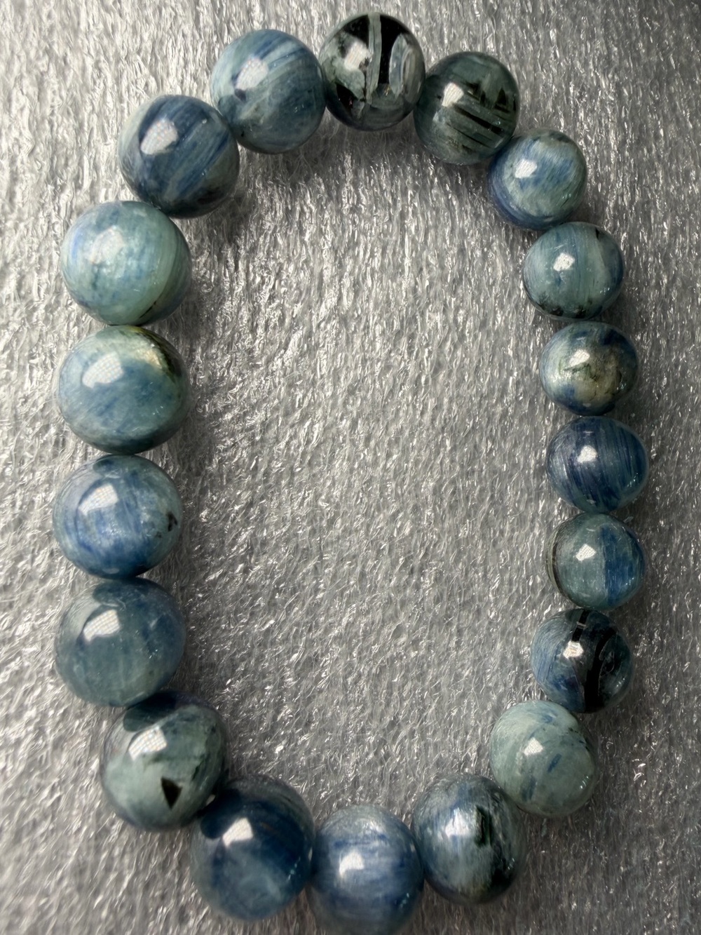 Beautiful 10MM Oil Painting Kyanite Natural Crystal Bracelet